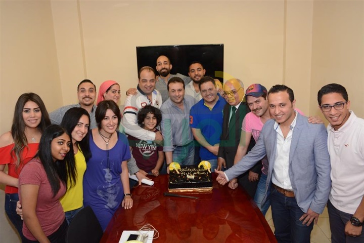 إدوارد وشريف باهر ومذعين نغم أف أم في مسلسل "زقزوق وبكيزة" إدوارد وشريف باهر ومذعين نغم أف أم في مسلسل "زقزوق وبكيزة"