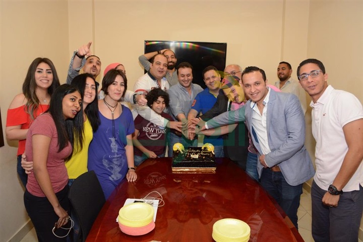 إدوارد وشريف باهر ومذعين نغم أف أم في مسلسل "زقزوق وبكيزة" إدوارد وشريف باهر ومذعين نغم أف أم في مسلسل "زقزوق وبكيزة"