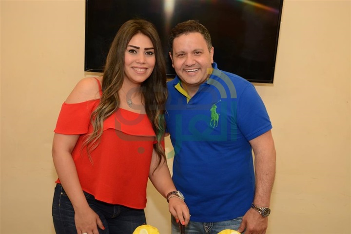 إدوارد وشريف باهر ومذعين نغم أف أم في مسلسل "زقزوق وبكيزة" إدوارد وشريف باهر ومذعين نغم أف أم في مسلسل "زقزوق وبكيزة"