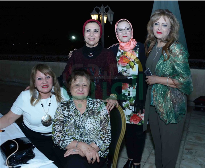 صور.. الحفل السنوى لنادى ليونز ايليت بحضور نجوم المجتمع صور.. الحفل السنوى لنادى ليونز ايليت بحضور نجوم المجتمع