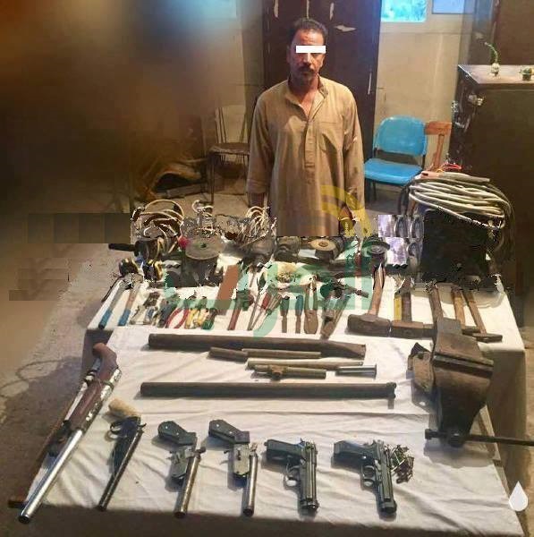 بالصور.. تفاصيل اقتحام أمن كفر الشيخ ورشة لتصنيع الأسلحة النارية بالحامول