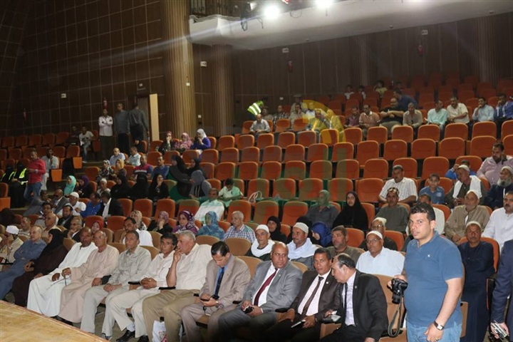 بالصور.. اتحاد الجمعيات الأهلية يُكًرم أسر شهداء الشرطة بكفرالشيخ