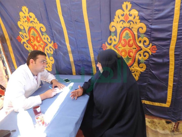 بالصور.. الشرطة تكشف على المواطنين مجانًا في كفر الشيخ