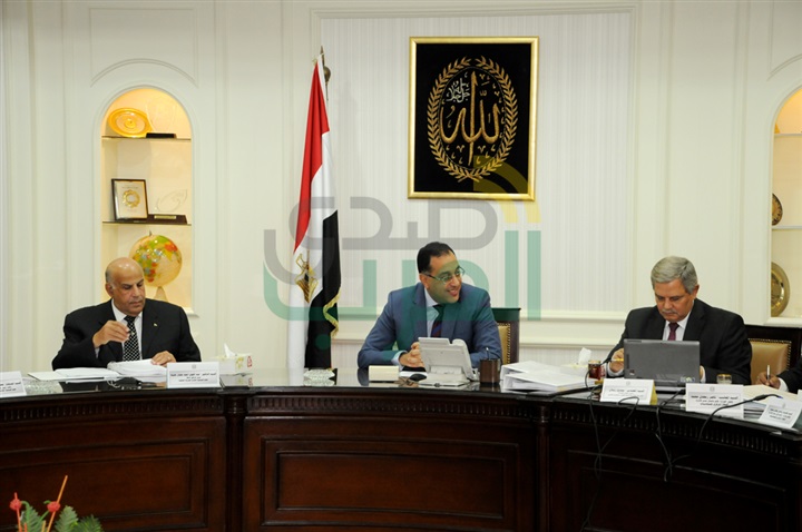 بالصور.. تفاصيل اجتماع الجمعية العامة للشركة القابضة لمياه الشرب