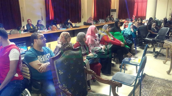 بالصور.. قوافل طبية وتثقيفية لجامعة بنها فى العبور