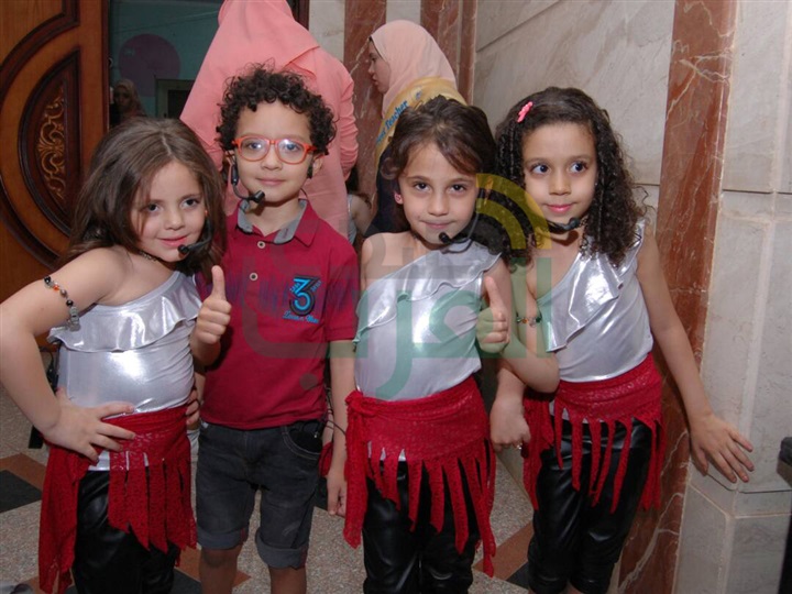 بالصور.. حفل تخرج مدرسة الحرية للغات بحضور نجوم المجتمع والمشاهير بالصور.. حفل تخرج مدرسة الحرية للغات بحضور نجوم المجتمع والمشاهير