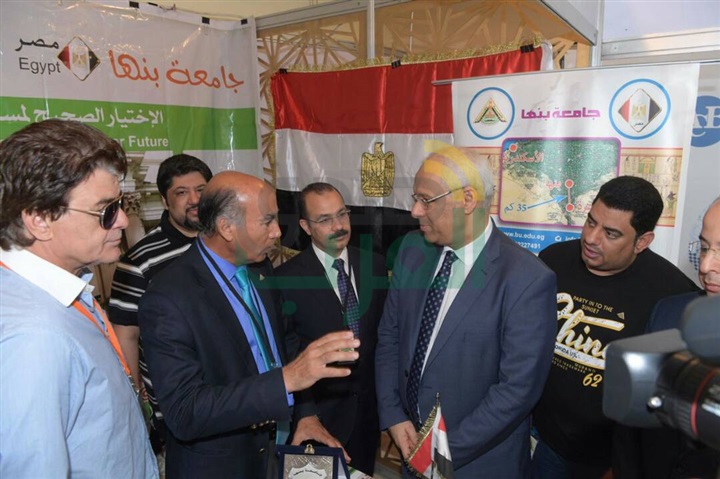 بالصور.. جامعة بنها تشارك في معرض التعليم العالى بالكويت