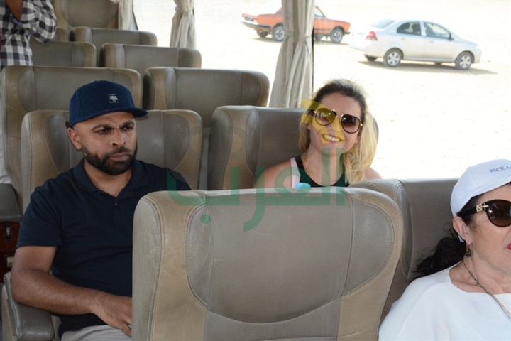 بالصور.. عائلة "رونالدو" مع كامل أبو علي في زيارة سياحية للأهرامات بالصور.. عائلة "رونالدو" مع كامل أبو علي في زيارة سياحية للأهرامات
