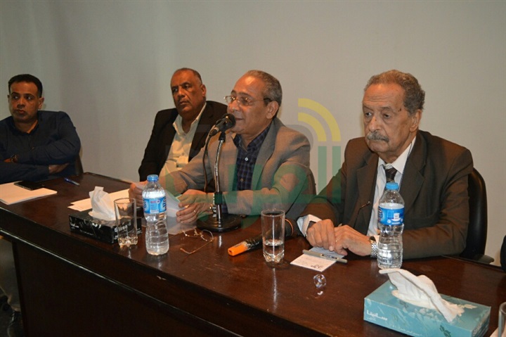 بالصور.. ثقافة الاقصر تنظم ندوة حول التأثير بين الثقافة العربية والأفريقية بالصور.. ثقافة الاقصر تنظم ندوة حول التأثير بين الثقافة العربية والأفريقية