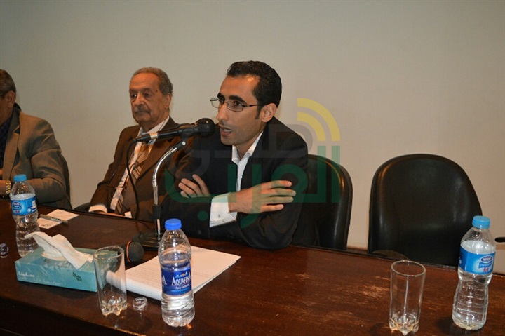 بالصور.. ثقافة الاقصر تنظم ندوة حول التأثير بين الثقافة العربية والأفريقية بالصور.. ثقافة الاقصر تنظم ندوة حول التأثير بين الثقافة العربية والأفريقية
