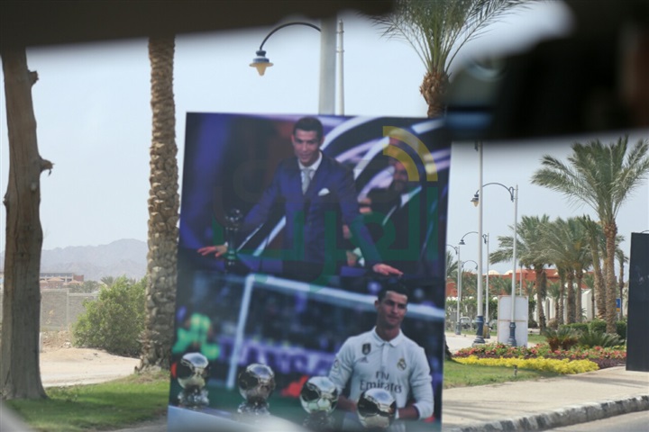 بالصور.. وصول عائلة كريستيانو إلى شرم الشيخ بصحبة كامل أبوعلي بالصور.. وصول عائلة كريستيانو إلى شرم الشيخ بصحبة كامل أبوعلي