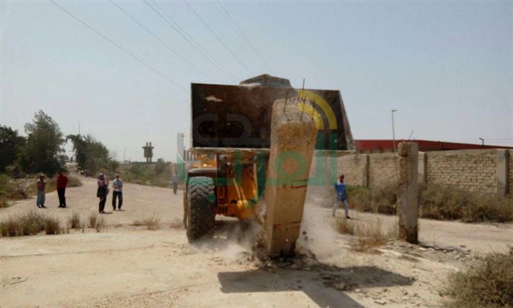 بالصور و الفيديو .. إسترداد ٥ أفدنة تعدي علي أملاك دولة بالإسكندرية