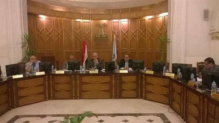 إلغاء التعامل الورقى وتطبيق النظام الالكترونى لتسجيل المشروعات بجامعة الإسكندرية