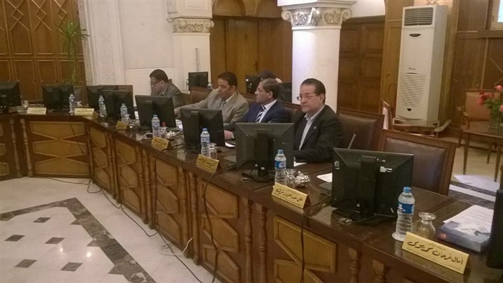 إلغاء التعامل الورقى وتطبيق النظام الالكترونى لتسجيل المشروعات بجامعة الإسكندرية
