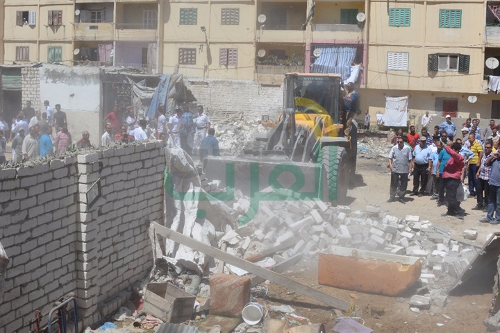 الإسكندرية تواصل حملات إزالة التعديات على أراضي الدولة لليوم الثاني علي التوالي 
