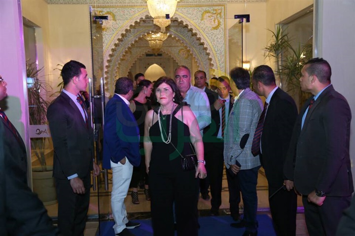 بالصور.. تكريم عائلة كرستيانو رونالدو في حفل شقيقته بشرم الشيخ بالصور.. تكريم عائلة كرستيانو رونالدو في حفل شقيقته بشرم الشيخ