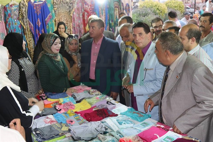 بالفيديو والصور.. محافظ كفرالشيخ يفتتح معرض" أهلاً رمضان " بدسوق .. وتخفيضات 20% علي السلع