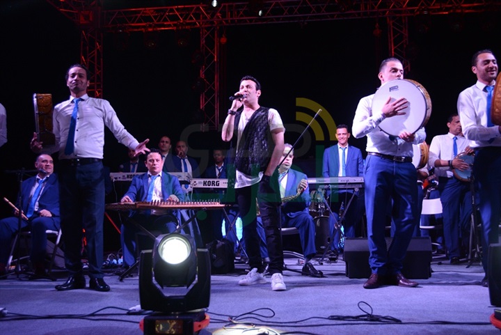 بالصور.. سعد الصغير يبدأ حفلات صيف طابا هايتس بالصور.. سعد الصغير يبدأ حفلات صيف طابا هايتس