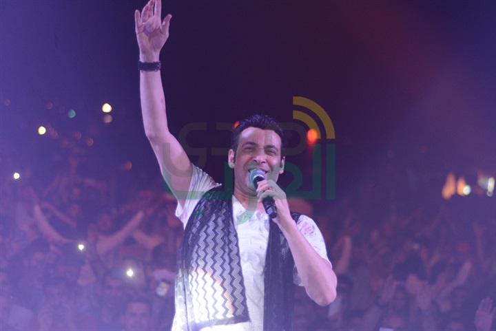 بالصور.. سعد الصغير يبدأ حفلات صيف طابا هايتس بالصور.. سعد الصغير يبدأ حفلات صيف طابا هايتس