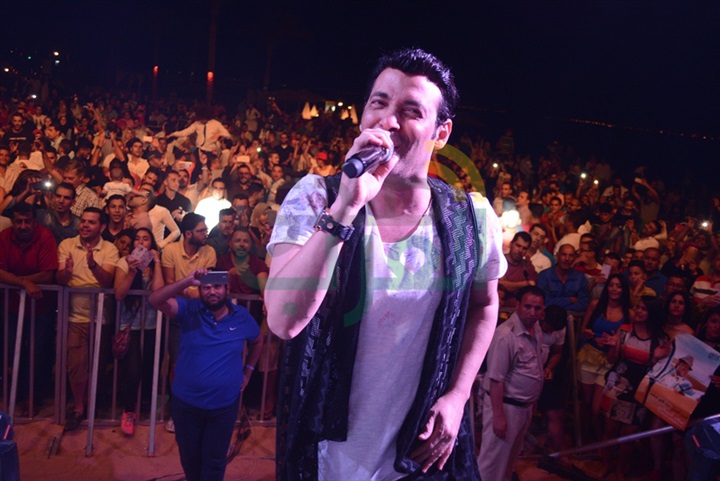 بالصور.. سعد الصغير يبدأ حفلات صيف طابا هايتس بالصور.. سعد الصغير يبدأ حفلات صيف طابا هايتس