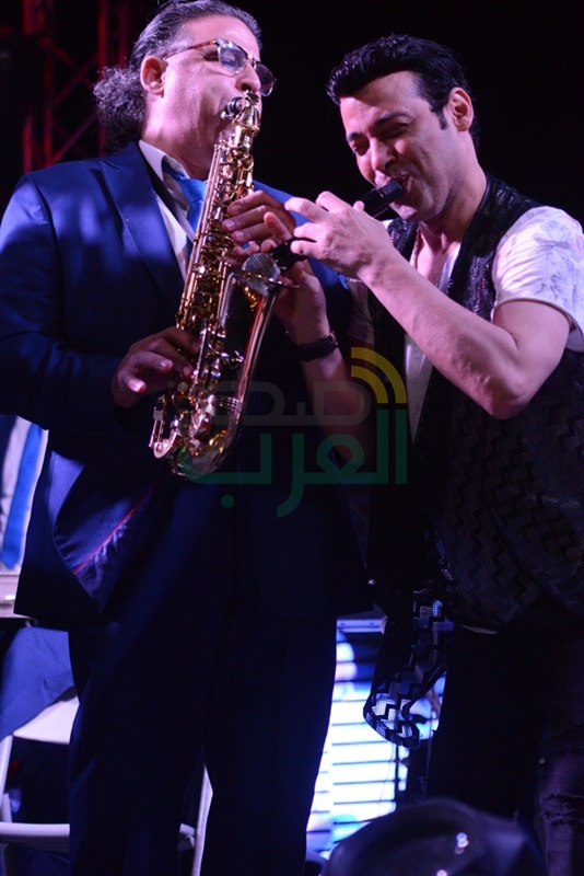 بالصور.. سعد الصغير يبدأ حفلات صيف طابا هايتس بالصور.. سعد الصغير يبدأ حفلات صيف طابا هايتس