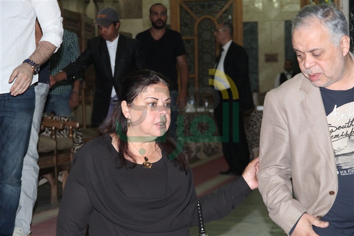 بالصور.. مصطفى شعبان وماجدة زكي وريهام عبد الغفور في عزاء شقيق "ندى موسى" بالصور.. مصطفى شعبان وماجدة زكي وريهام عبد الغفور في عزاء شقيق "ندى موسى"