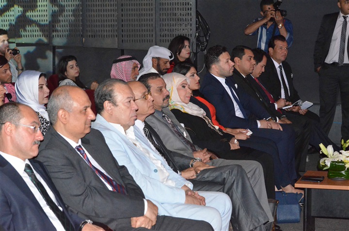 بالصور.. تكريم نجوم الفن ورجال الدولة بمهرجان العربي للتميز الإعلامي بساحة دار الاْوبرا المصرية بالصور.. تكريم نجوم الفن ورجال الدولة بمهرجان العربي للتميز الإعلامي بساحة دار الاْوبرا المصرية