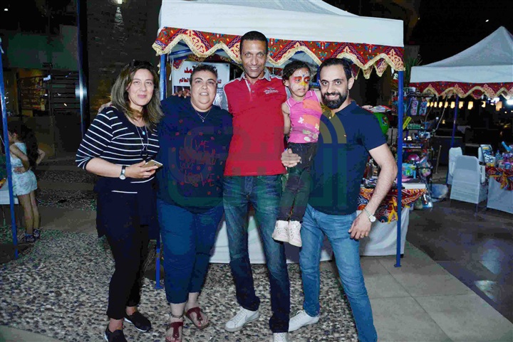 بالصور.. بازار" رمضان جانا بالخير ملانا" بحضور "سيدات المجتمع" بالصور.. بازار" رمضان جانا بالخير ملانا" بحضور "سيدات المجتمع"