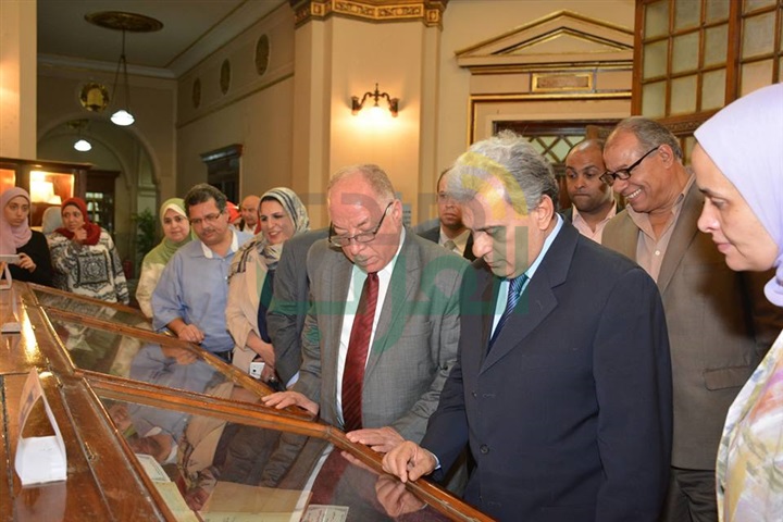 بالصور.. وزير الثقافة يفتتح قاعة مكتبتي المازني الأهواني بجامعة القاهرة بالصور.. وزير الثقافة يفتتح قاعة مكتبتي المازني الأهواني بجامعة القاهرة