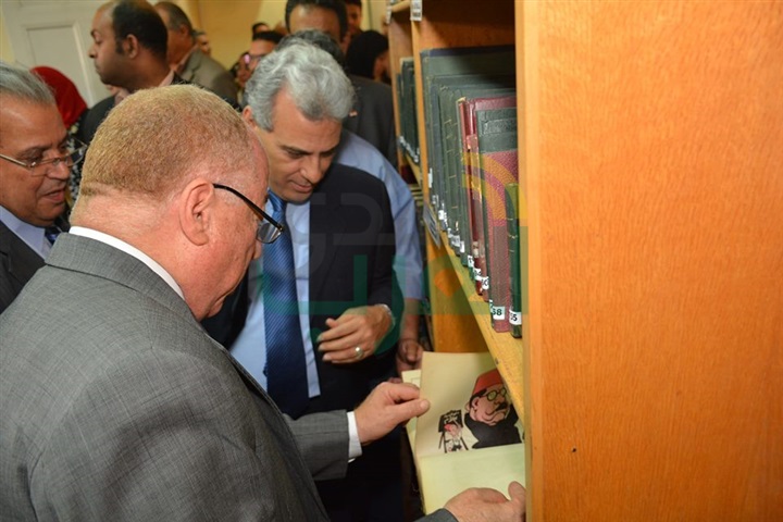 بالصور.. وزير الثقافة يفتتح قاعة مكتبتي المازني الأهواني بجامعة القاهرة بالصور.. وزير الثقافة يفتتح قاعة مكتبتي المازني الأهواني بجامعة القاهرة