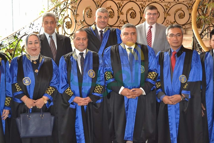 تخريج الدفعة الثالثة لطلاب طب أسنان نظام الساعات المعتمدة بالإسكندرية