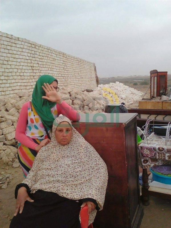 بالصور.. محافظة القليوبية تلقى بعشرات المواطنين فى الشارع.. والمحافظ لا يهتم