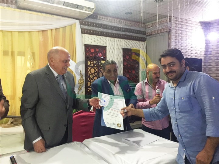 بالصور.. نقيب المعلمين يكرم الذين اجتازو البرنامج التدريبى "معلم أفضل" بوسط الجيزة