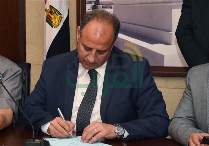 بالصور.. محافظ الإسكندرية يعتمد نتيجة الشهادة الإعدادية بنسبة نجاح 79.8  ٪