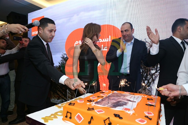 بالصور.. مؤتمر صحفي لنانسي عجرم للتطبيق نغمي لإحدي شركات المحمول بالصور.. مؤتمر صحفي لنانسي عجرم للتطبيق نغمي لإحدي شركات المحمول