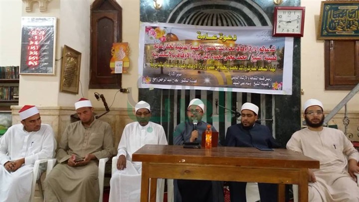 بالصور.. مساجد الإسكندرية تودع "شعبان" بحسن العمل
