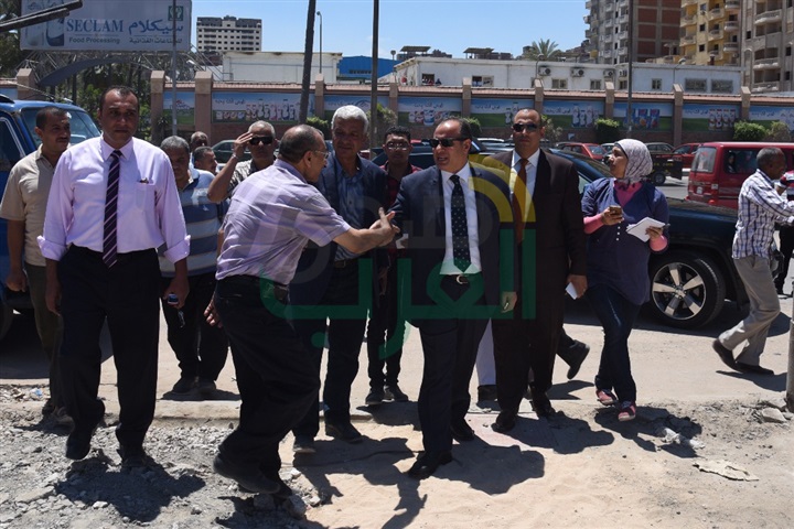 بالصور: محافظ الإسكندرية يقود حملة إزالة تعديات ٣٨ فدان تابعة للأوقاف 
