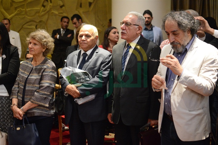بالصور.. نجوم الفن والمجتمع بحفل توقيع كتاب "هيكل بلا حواجز" لعبدالله السناوي بالصور.. نجوم الفن والمجتمع بحفل توقيع كتاب "هيكل بلا حواجز" لعبدالله السناوي