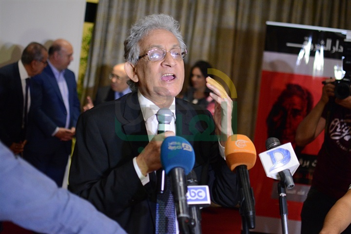 بالصور.. نجوم الفن والمجتمع بحفل توقيع كتاب "هيكل بلا حواجز" لعبدالله السناوي بالصور.. نجوم الفن والمجتمع بحفل توقيع كتاب "هيكل بلا حواجز" لعبدالله السناوي