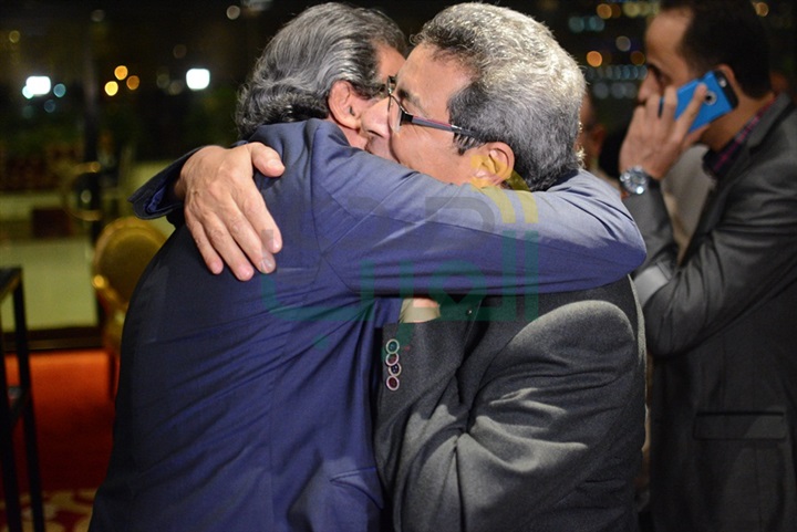 بالصور.. نجوم الفن والمجتمع بحفل توقيع كتاب "هيكل بلا حواجز" لعبدالله السناوي بالصور.. نجوم الفن والمجتمع بحفل توقيع كتاب "هيكل بلا حواجز" لعبدالله السناوي