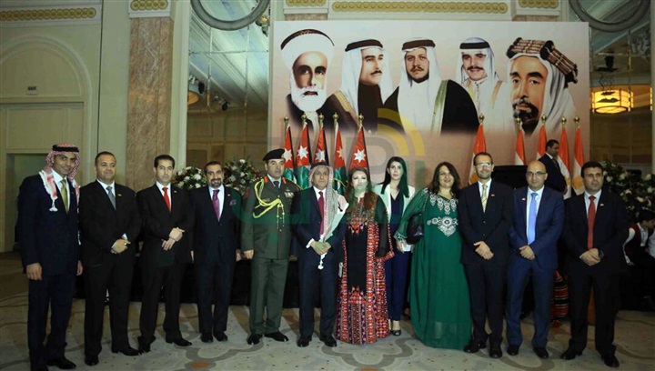 بالصور.. نجوم الفن والسياسة يحتفلون بالعيد الوطني للأردن بالصور.. نجوم الفن والسياسة يحتفلون بالعيد الوطني للأردن