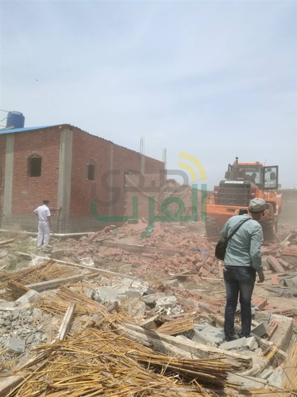 بالصور.. استمرار إزالة التعديات على أملاك الدولة بدمياط
