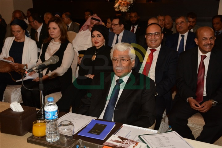 بالصور.. مصر تتسلم قيادة الوحدة الاقتصادية العربية الـ 104 بالصور.. مصر تتسلم قيادة الوحدة الاقتصادية العربية الـ 104