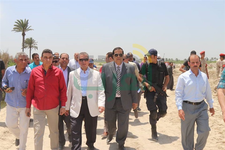 بالصور.. محافظ كفر الشيخ يقود حملة لإزالة التعديات على 417 فدانًا في البرلس