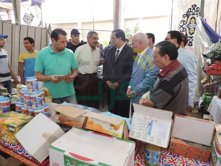 بالصور.. مساعدا وزير الداخلية يفتتح معرض "أهلًا رمضان" بنادي ضباط الشرطة بكفر الشيخ