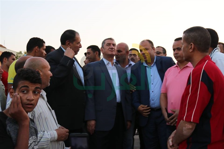 بالفيديو والصور.. محافظ كفر الشيخ يشارك أهالي "نويش" افطارهم ضمن حملة إفطار 100ألف صائم