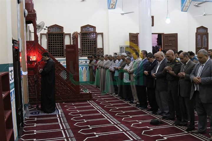 بالفيديو والصور.. محافظ كفر الشيخ يشارك أهالي "نويش" افطارهم ضمن حملة إفطار 100ألف صائم