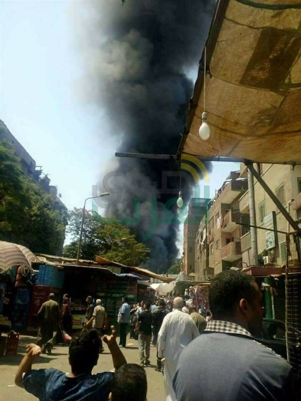 حريق هائل يلتهم 26 كشك ومحل ونقطة شرطة بإميابة 