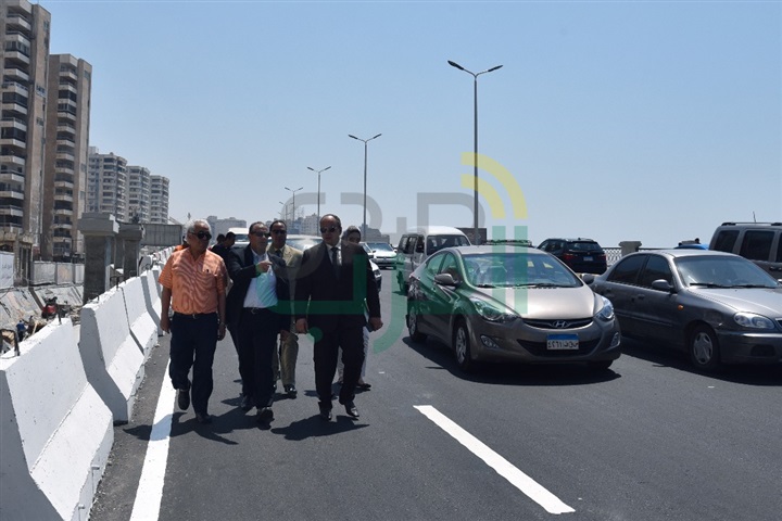  بالصور والفيديو .. بدء التشغيل التجريبي لكوبري مصطفى كامل بالإسكندرية