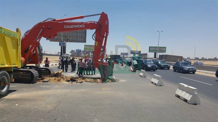 مرور القاهرة تشرف على أعمال إصلاح "هبوط أرضي" بكوبري التسعين